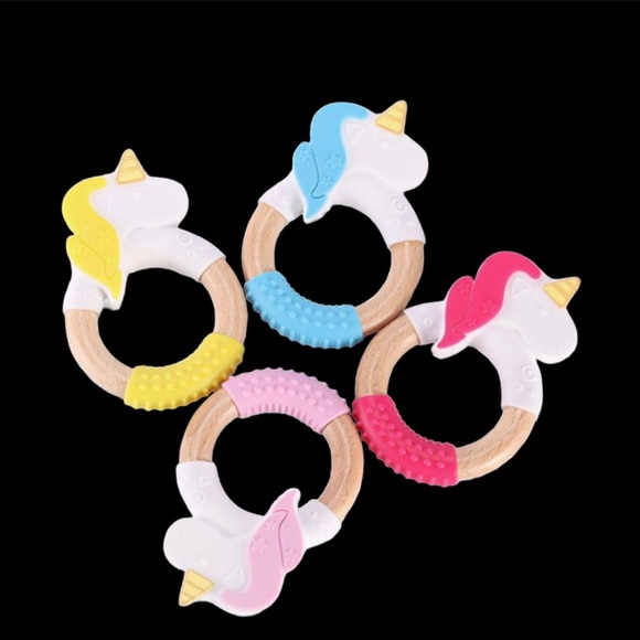 🦄Unicorn Teether’s rings🦄 (4 colors) - Picture 2 of 8